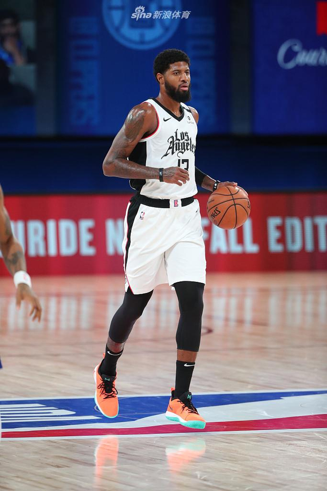 和利物浦的 和利物浦的