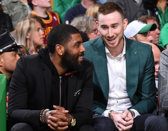 52911
